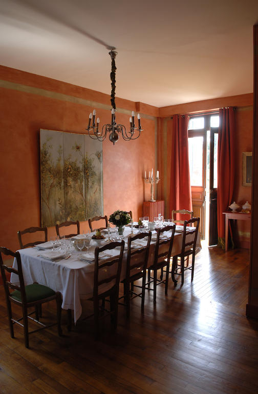 Villa Stuart Aubigny-sur-Nère Buitenkant foto